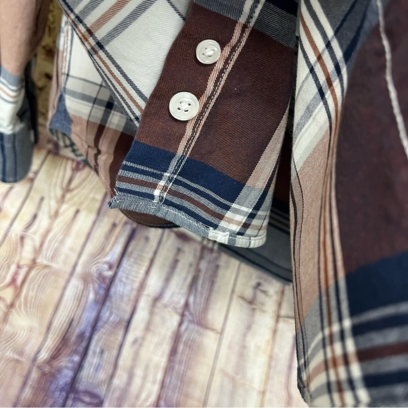 Express Soft Wash Blue Check Button Long Sleeve Shirt - Picture 7 of 10